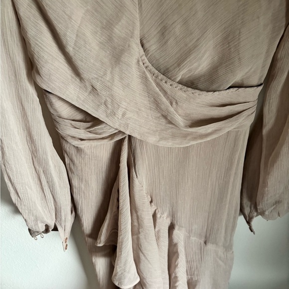 Bohemian Occasion Dress from ASOS in Taupe with Long Sleeves in size 6 - Picture 8 of 13